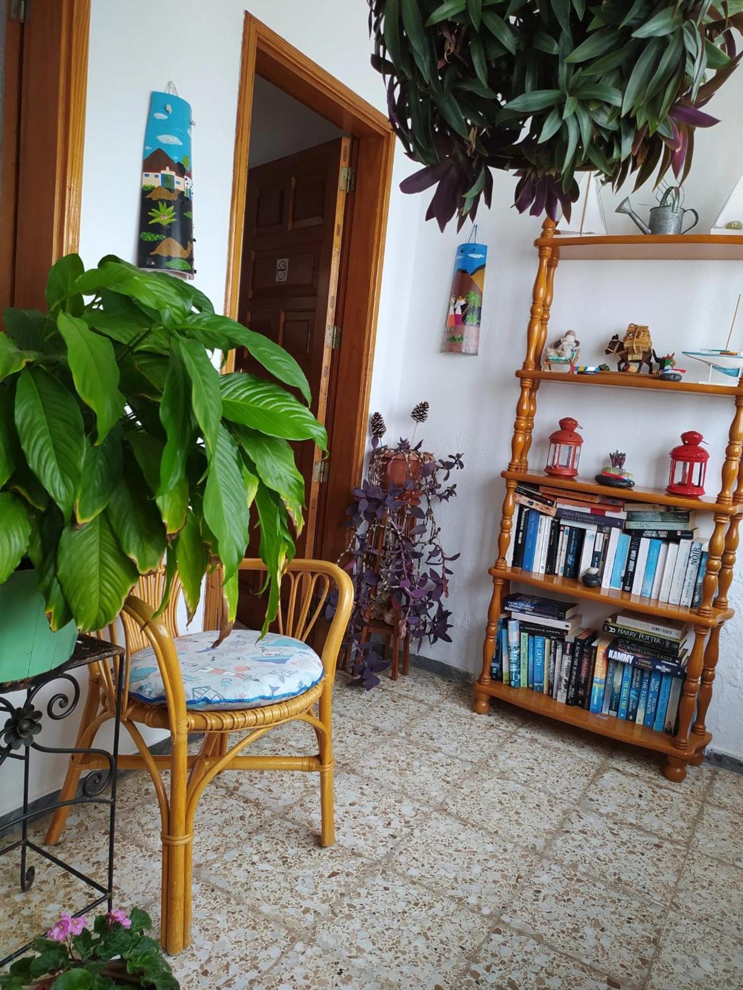 Cozy House In El Golfo + Terrace *